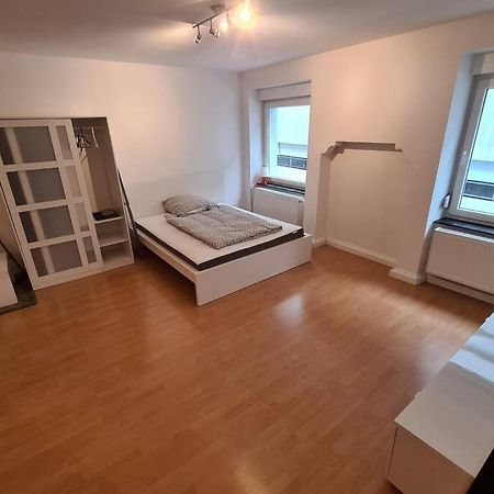City Central Apartment Kaiserslautern Bagian luar foto